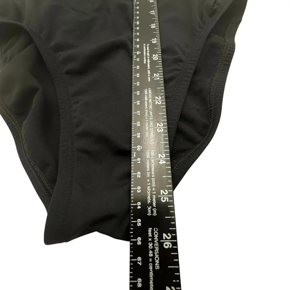 NIKE Women's Size 6 Black Hydrastrong One‎ Piece Swimsuit Competitive Athletic